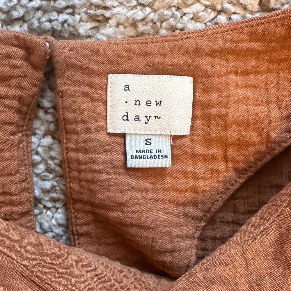 A New Day, Rust Orange Textured Sleeveless Crop Top, Size S - Picture 6 of 8